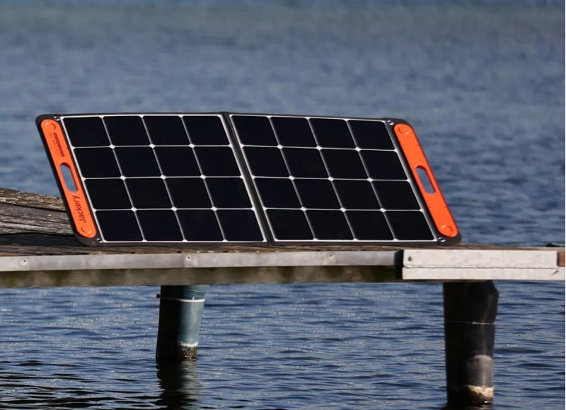 Солнечная панель портативная Jackery SolarSaga 100 Вт - 2
